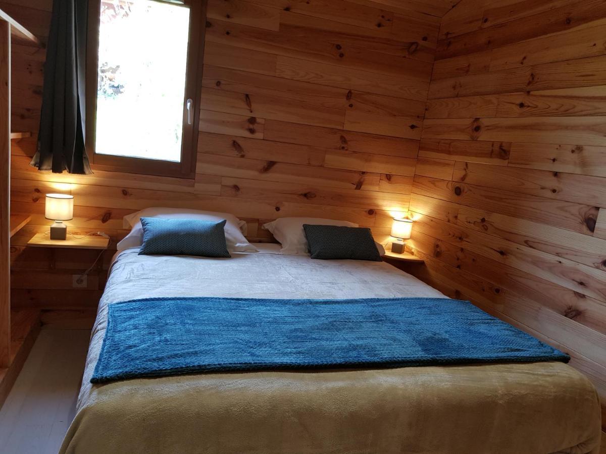 La Cabane Du Jardin Bongheat Esterno foto